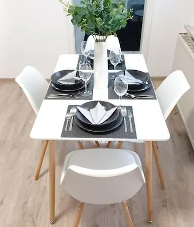 Apartment Executive Altstadt King Bed Wißmar