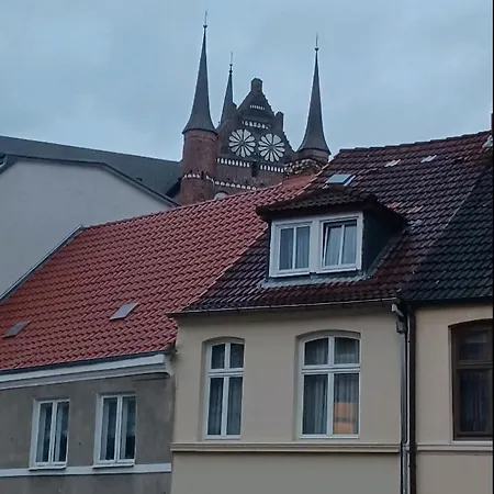 Executive Altstadt King Bed * Wißmar